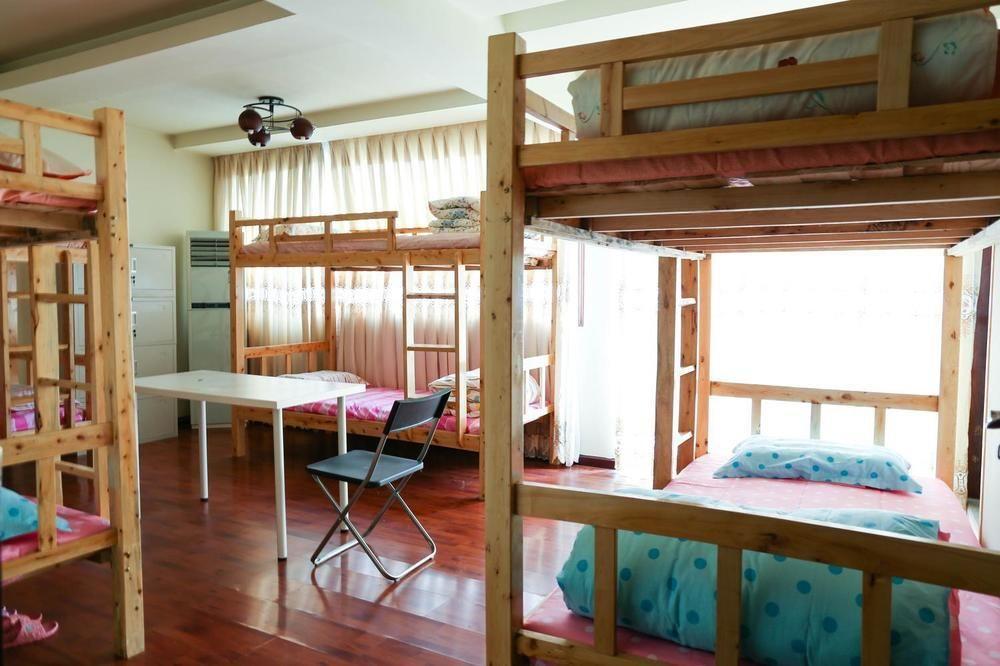 Chengdu Bling Bling Hostel Supoqiao Esterno foto